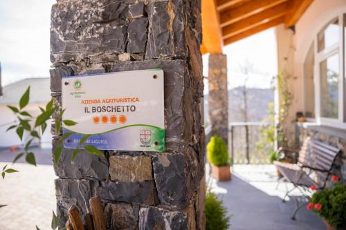 Varese Ligure House | 028 - Agriturismo "Il Boschetto" con PISCINA, Pace E Natura - Camera Familiare