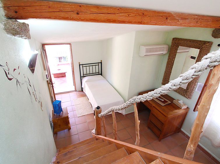 San Pietro a Mare Villa | 7 bedroom Villa, sleeps 14 in Valledoria with Pool, Air Con and WiFi