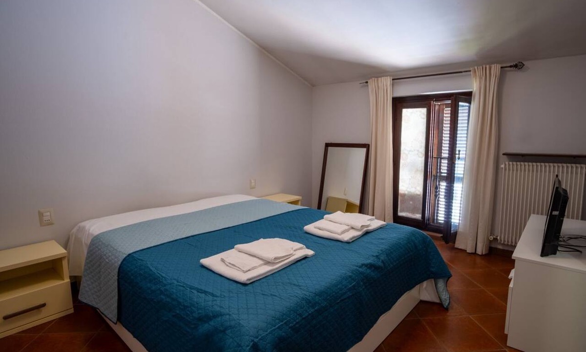 Centro Storico Apartment | A comfortable 65 sqm apartment, suitable for up to 3 people, located on the first floor of a building without an elevator (access via stairs).The property is strategically located just 50 meters from the hospital.Piacenza city center is easily accessible
