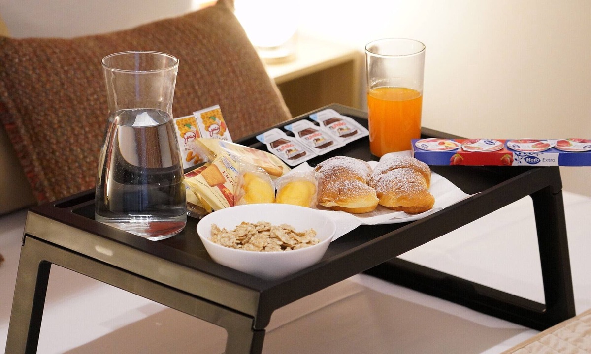 Quartieri Spagnoli Apartment | A stone's throw from Via Toledo - Naples