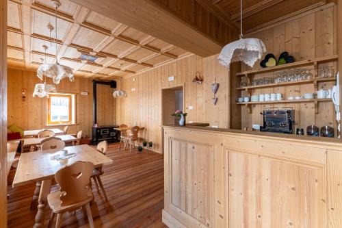 Ovaro House | Alpedale