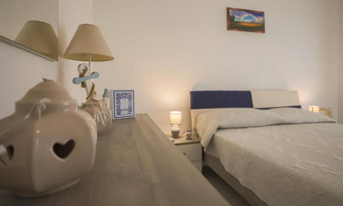 Paestum Apartment | Apartment 8 with Sea View, Wi-Fi and Air Conditioning