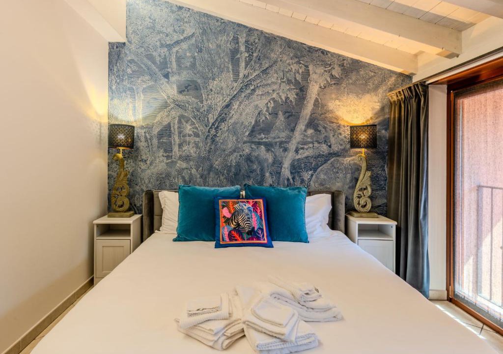 Casnate Con Bernate Apartment | Apartment Belvedere by Interhome