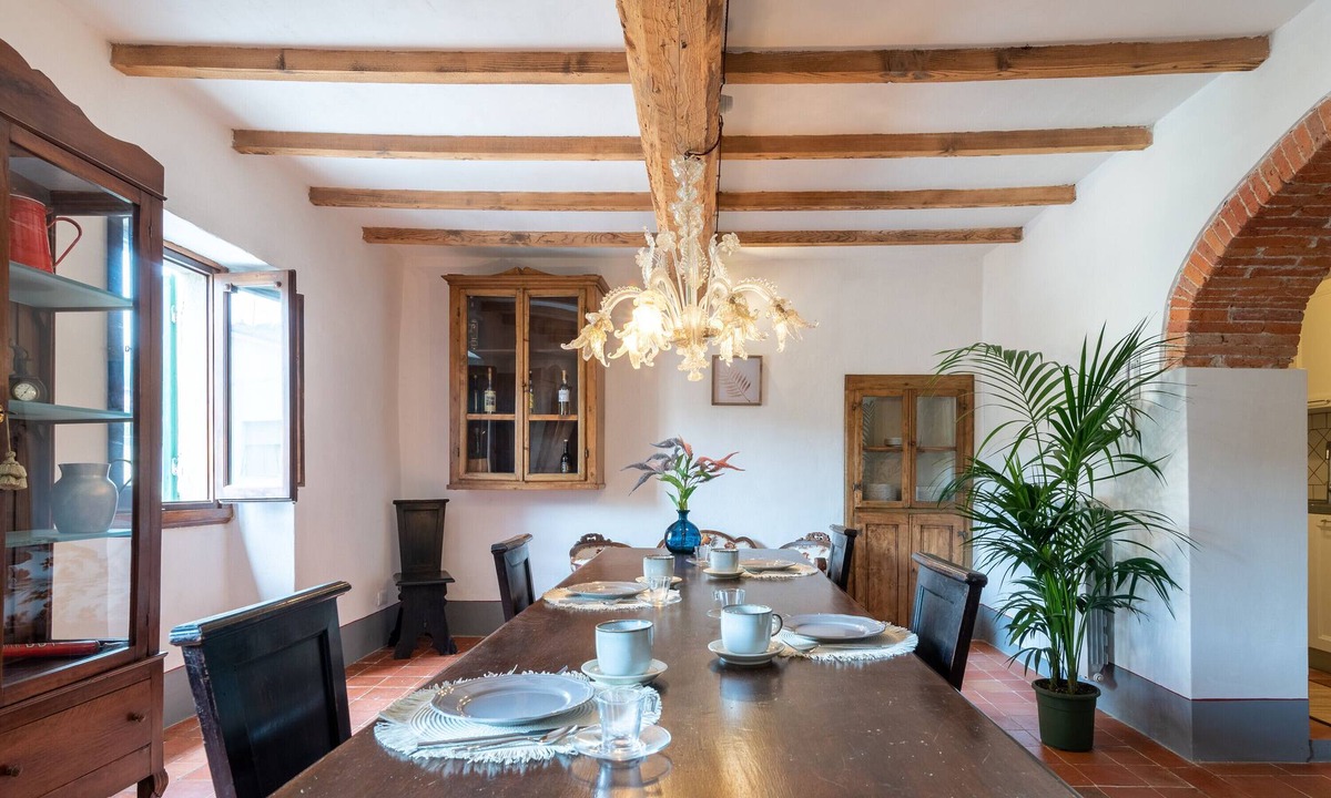 Badia Agnano Apartment | Apartment 'Casa Biffoli'