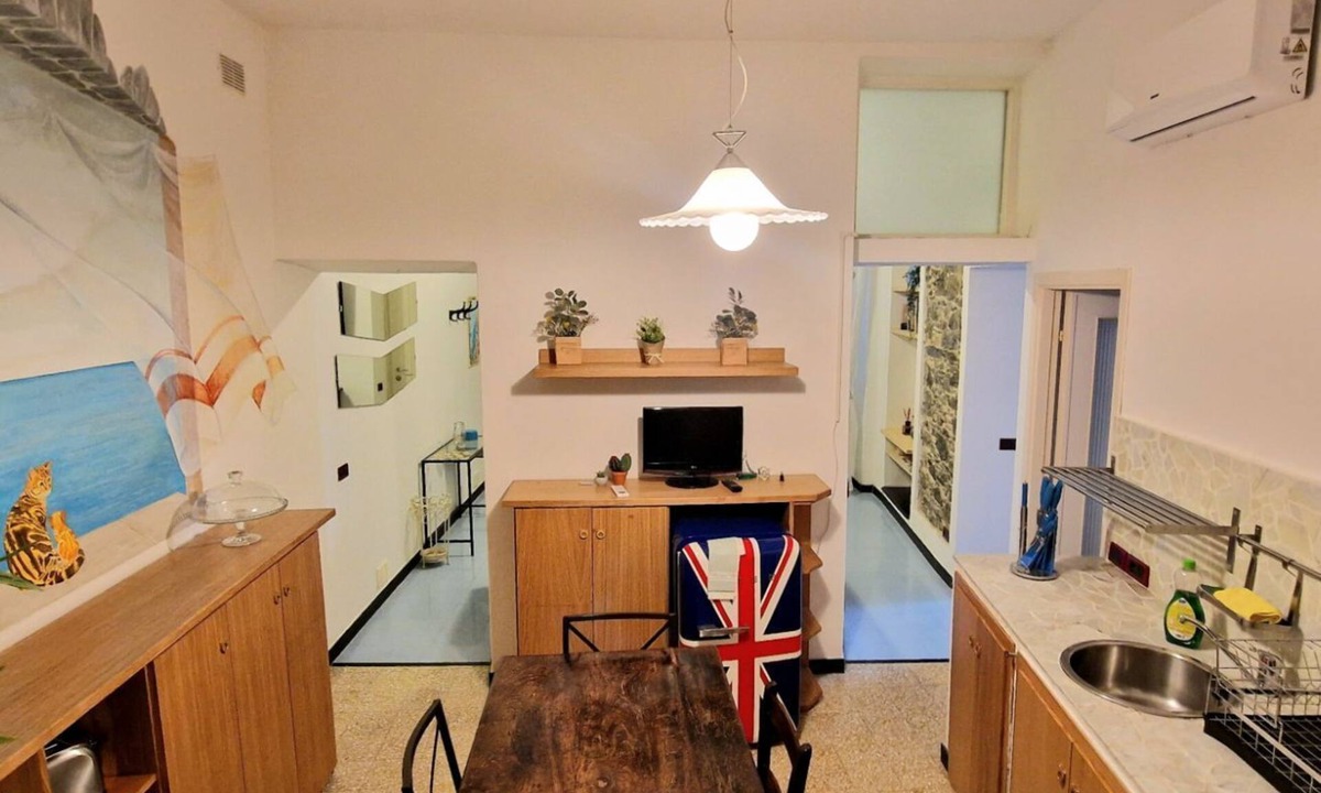 Manarola Apartment | Apartment strategically located in the center of Manarola
