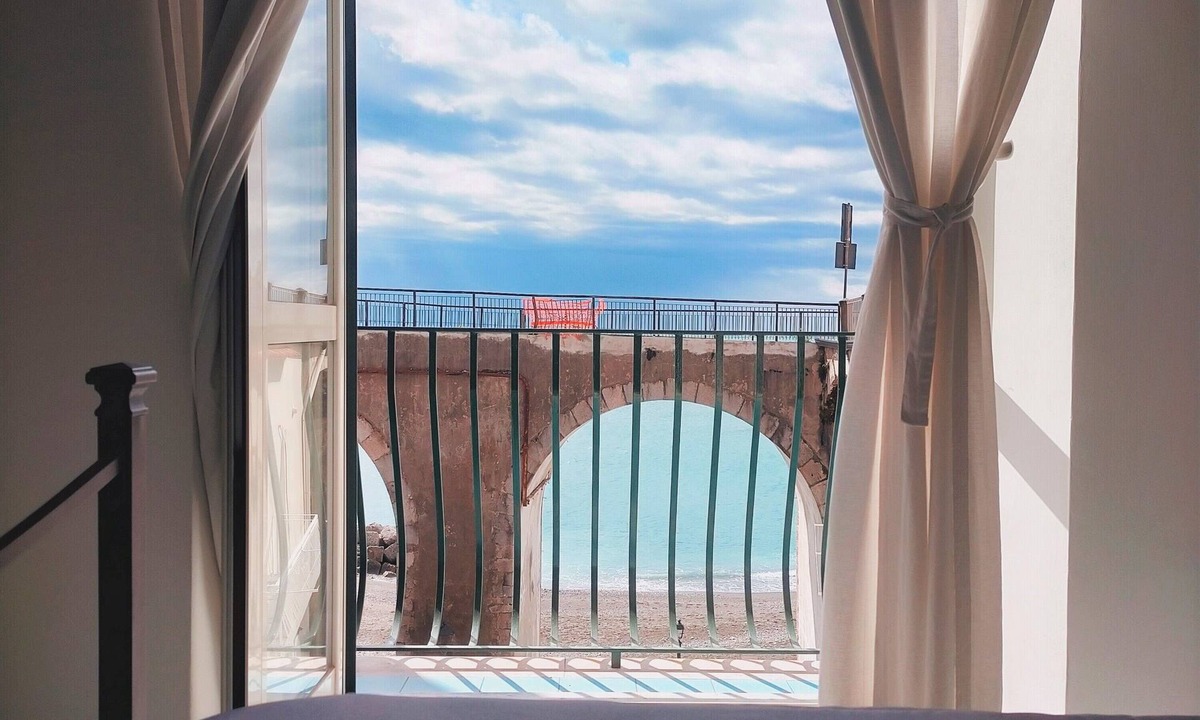Castiglione House | “ARIA DI MARE” CASA VISTA MARE COSTIERA AMALFITANA