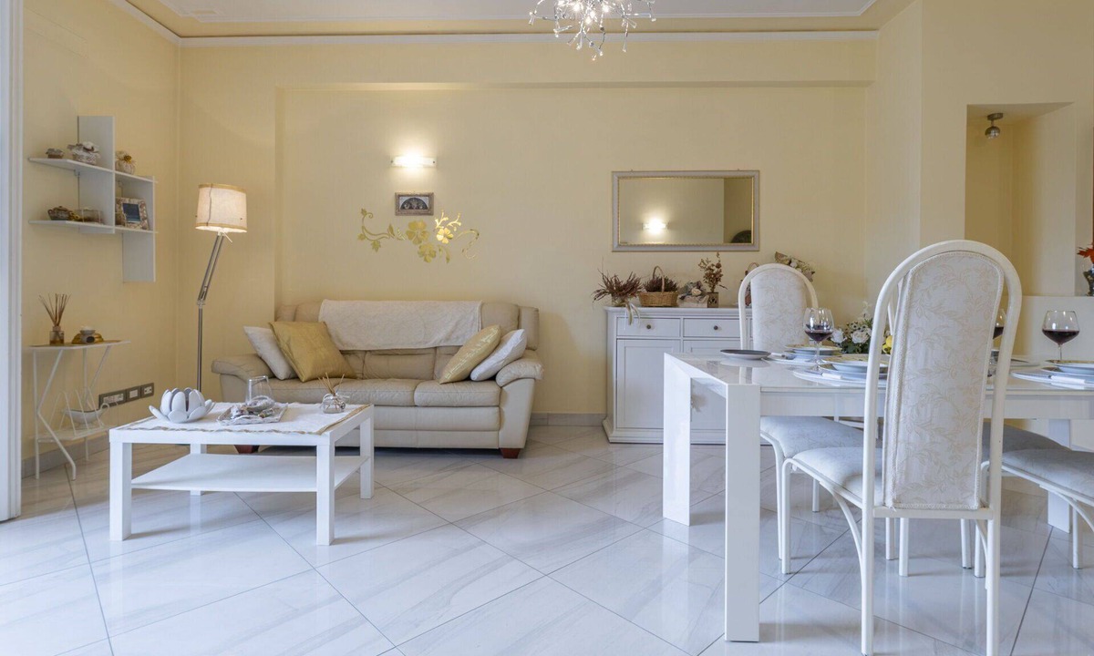 Margine Coperta-Traversagna Apartment | Beautiful apartment for 6 guests with WIFI, A/C, TV, terrace and pets allowed