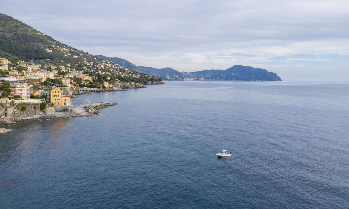 Pieve Ligure Apartment | Beautiful apartment for 6 people with WIFI, TV, balcony and pets allowed, close to Genoa
