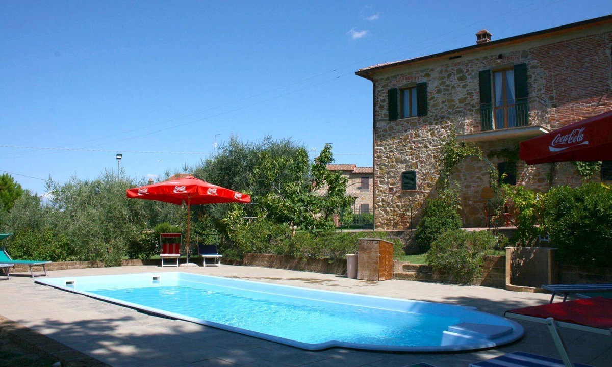 Lucignano Villa | Beautiful villa with private pool located in the hilly territory of Valdichiana, approx. 1 km from t