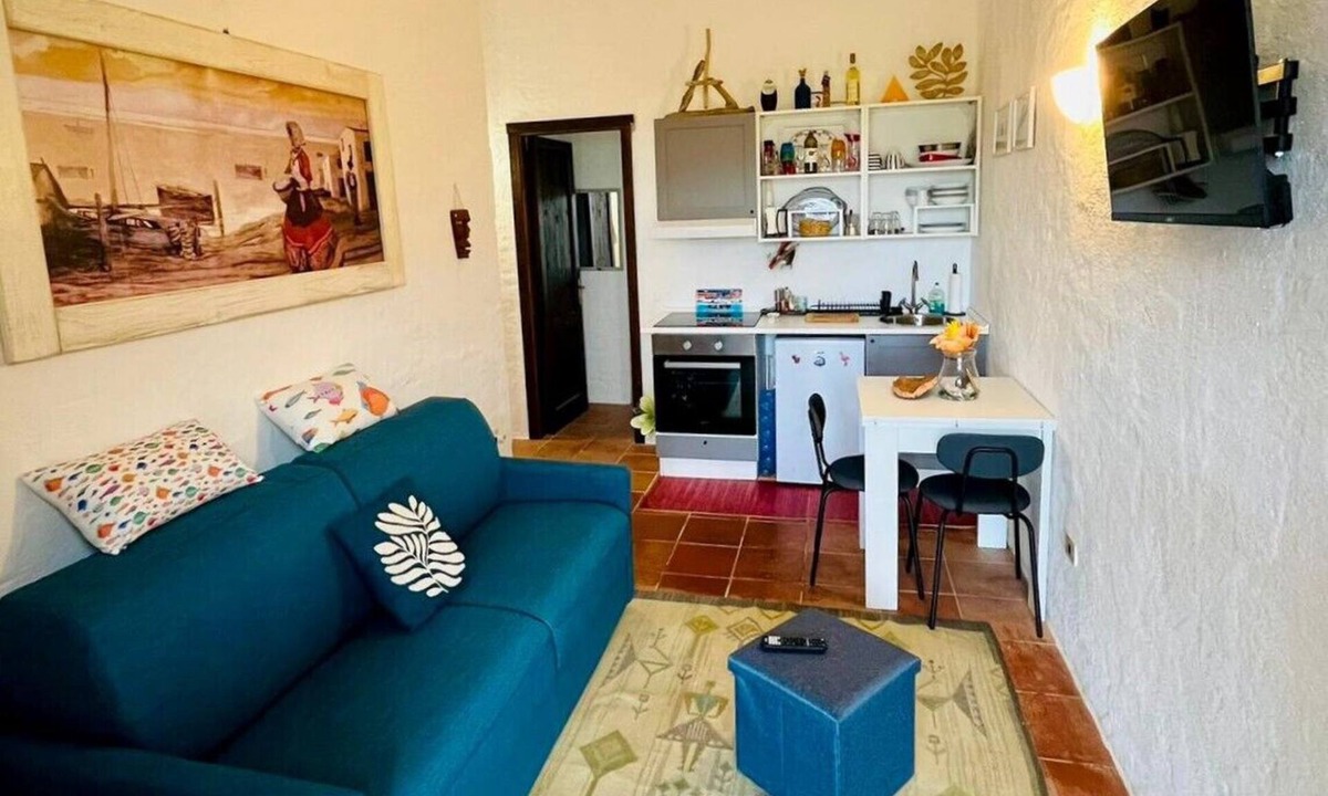 San Teodoro Apartment | Bilo Nuragheddu: delightful one-bedroom apartment surrounded by greenery