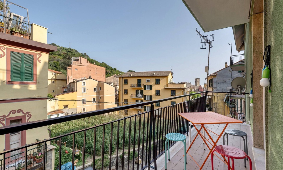 Monterosso al Mare Apartment | Brand New 'Ca Du Drea' Apartment with Balcony, Wi-Fi and Air Conditioning