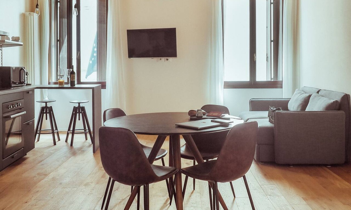 Vicenza Apartment | BRE Apartments - Magellan
