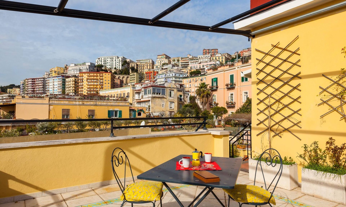 Vittorio Emanuele Apartment | Bright Rooftop by Napoliapartments