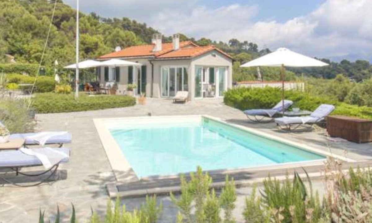 Artallo House | Casa Albero ground floor - Exclusive luxury vacation villa with pool / wellness
