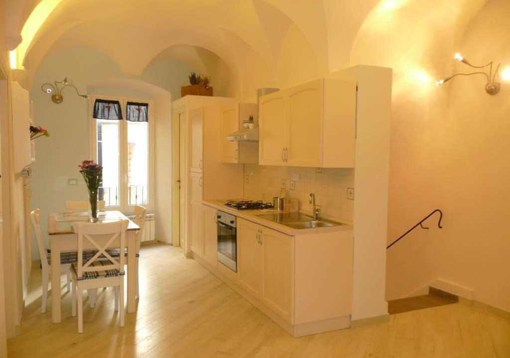 Santo Stefano al Mare Apartment | Casa Della Lavanda