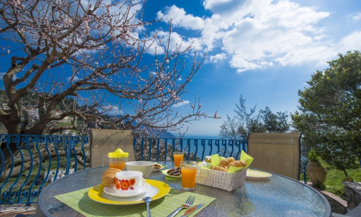 Pogerola Apartment | Casa Pina in Pogerola , 4 kms from Amalfi