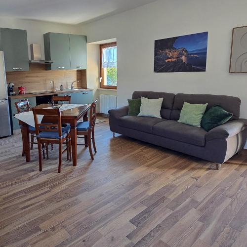 Brugnato House | Casa vacanza La Ginestra
