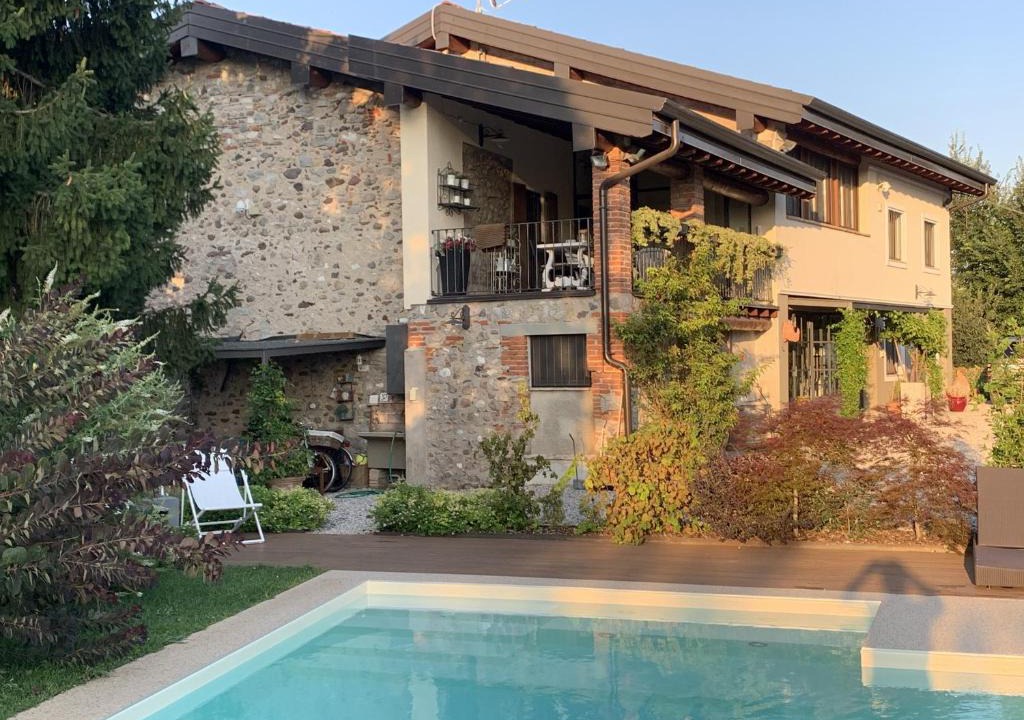 Calvagese della Riviera Villa | Casale Riviera