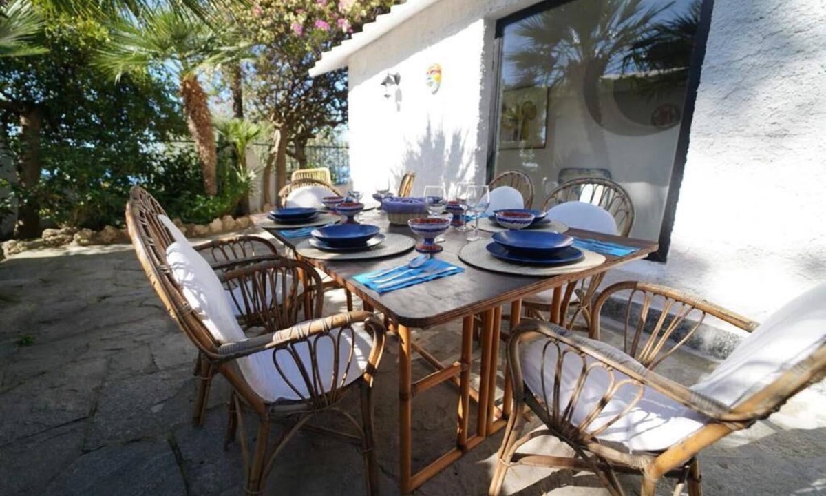 Forio Apartment | Charming Chalet Trilocale Located in Forio d'Ischia a few steps from the sea