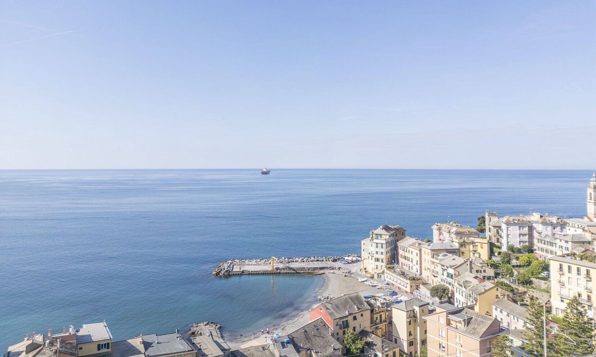 Bogliasco Apartment | Cosy apartment for 4 people with WIFI, A/C and TV, close to Genoa