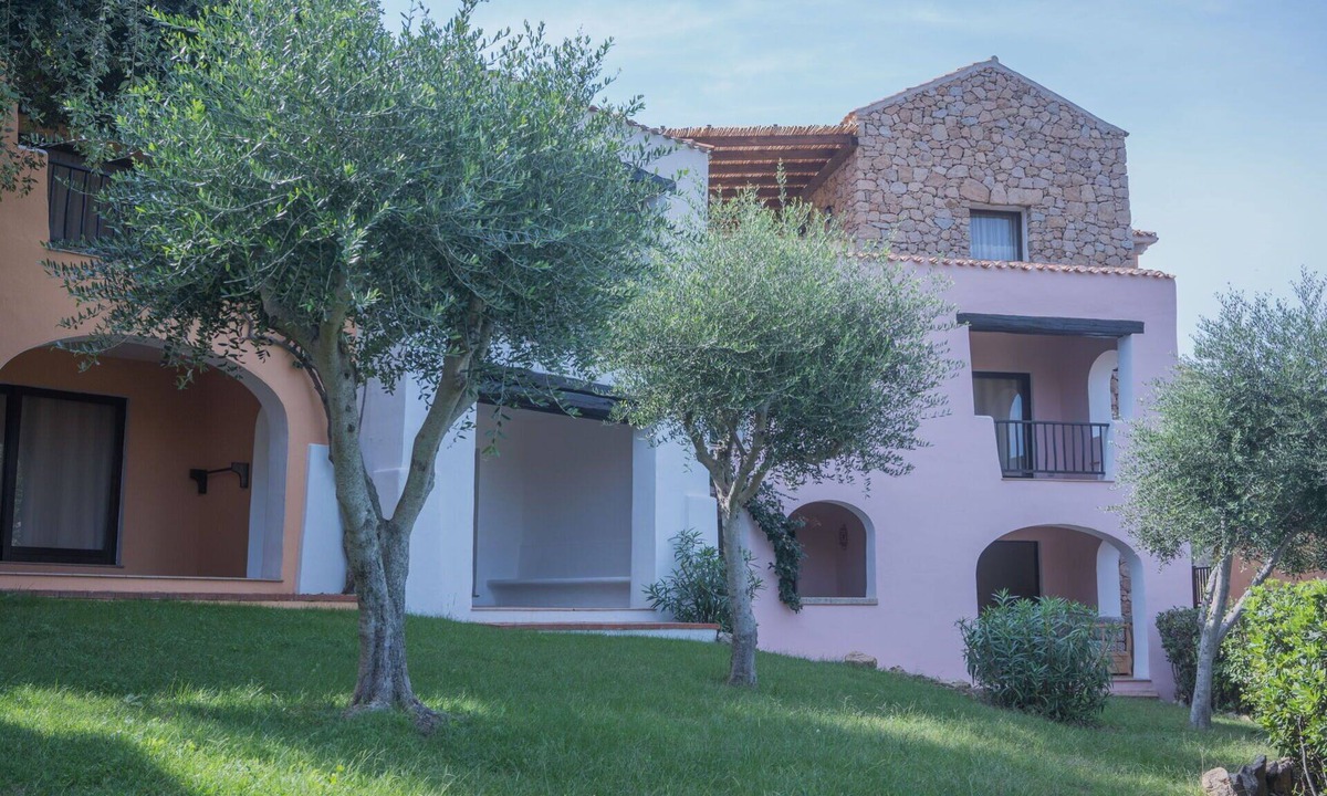 Liscia di Vacca Apartment | Cosy apartment for 4 guests with A/C, pool, WIFI and TV