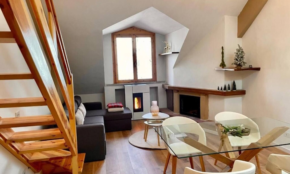 Seggiano Apartment | Cozy apartment in the mountains, with pets allowed