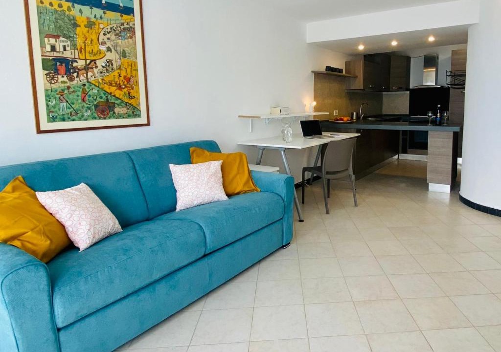 Sant'Ilario Apartment | Dimora Concept - Beautiful flat with terrace and sea view - Free parking