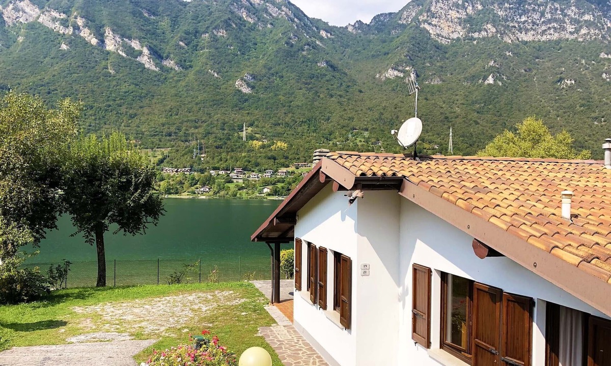 Crone Apartment | Directly on the lake