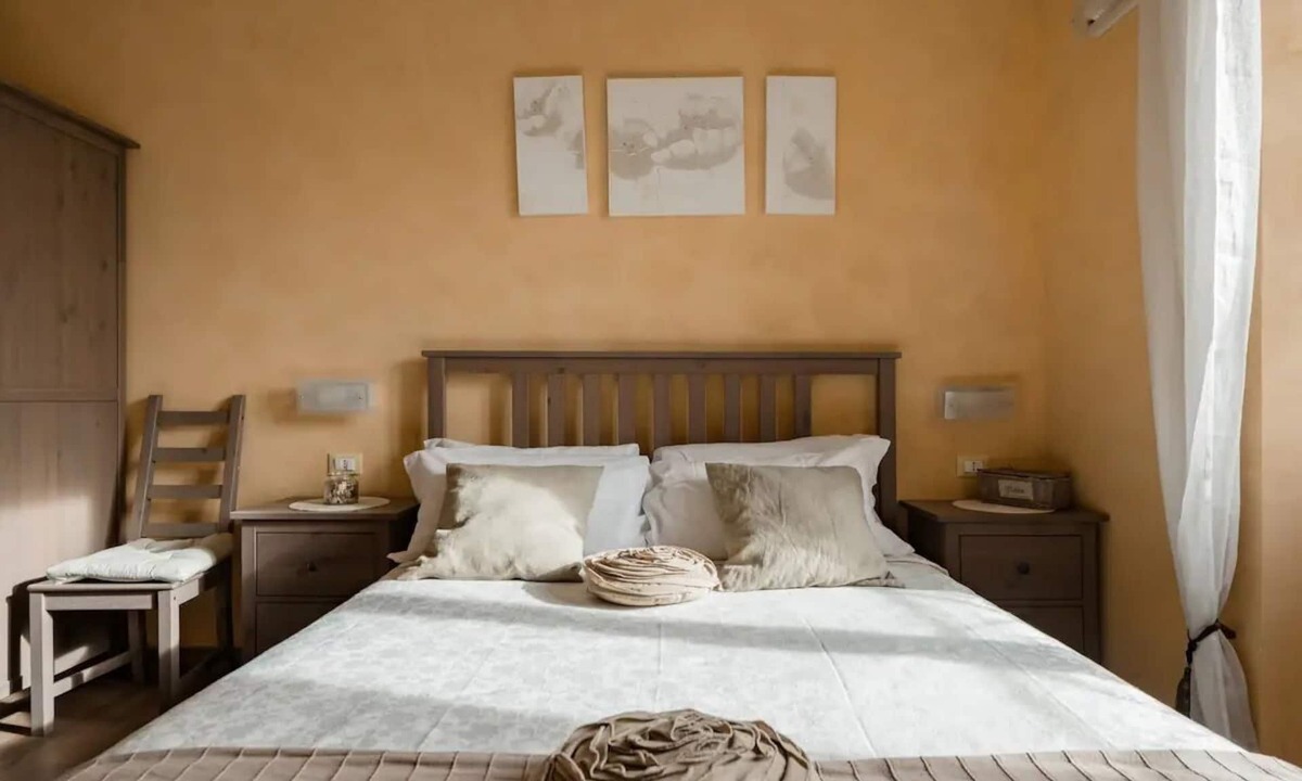 Vatican Apartment | Domus Solis San Pietro, Charming apartment with a stunning view of S. Peter Dome