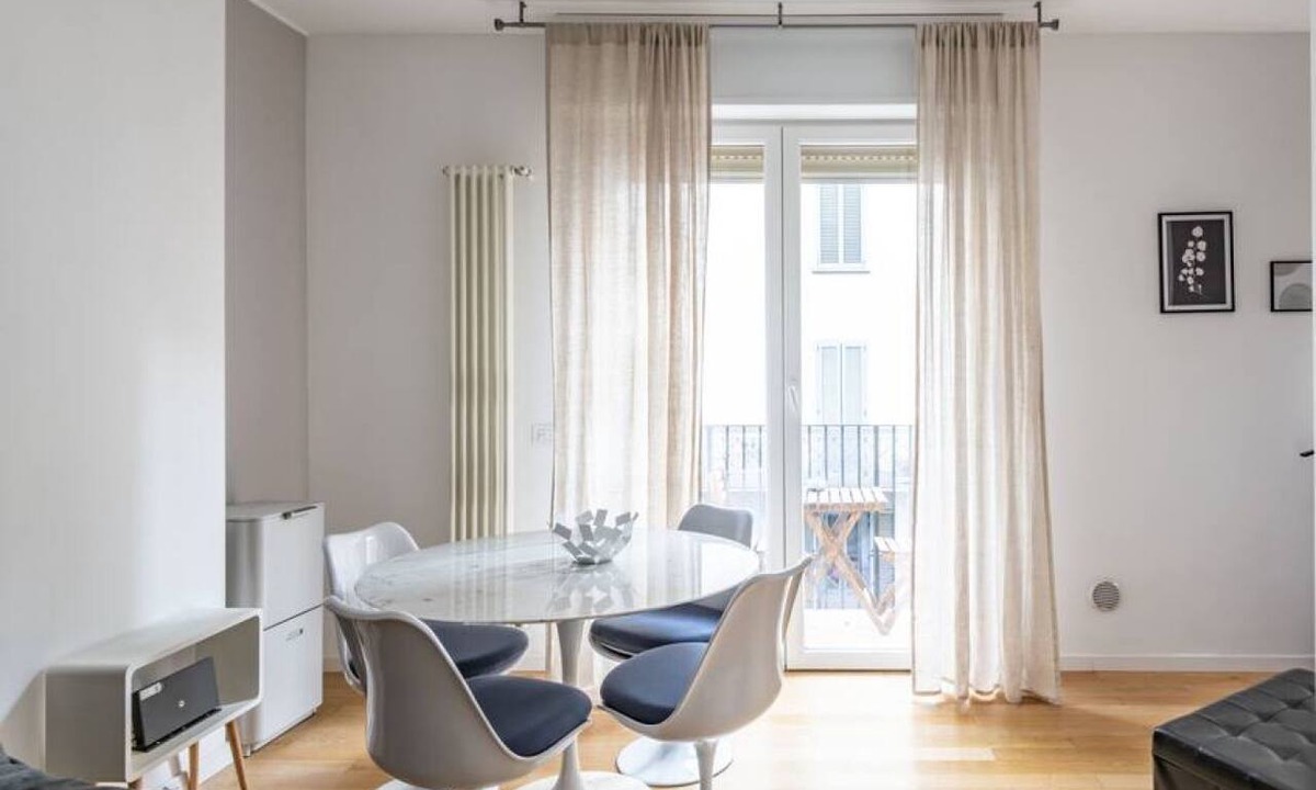 Lazzaretto Apartment | Easylife - Sophisticated studio with balcony in the heart of Porta Venezia
