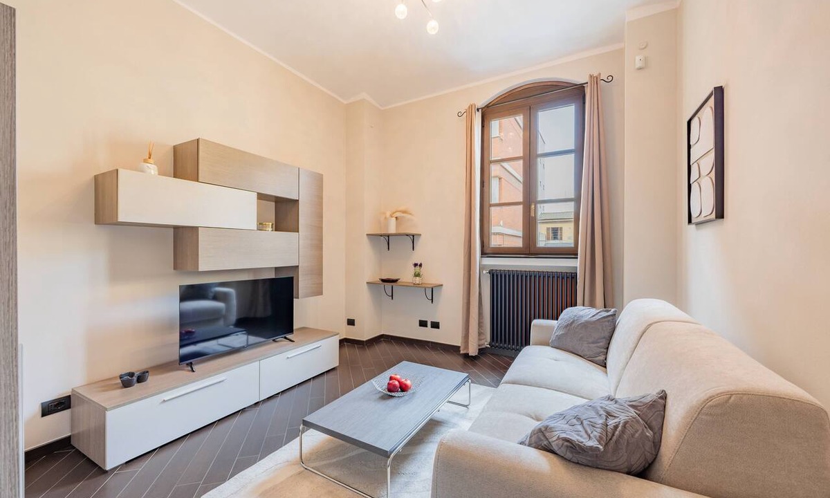 Cuneo Apartment | Eleven Maison [Centro Cuneo zona sferisterio]