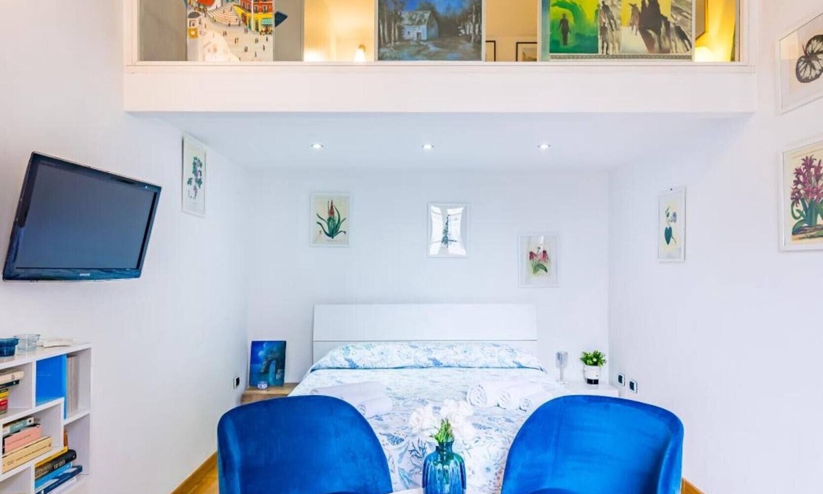 San Ferdinando Apartment | Ella's home, just steps from the seafront