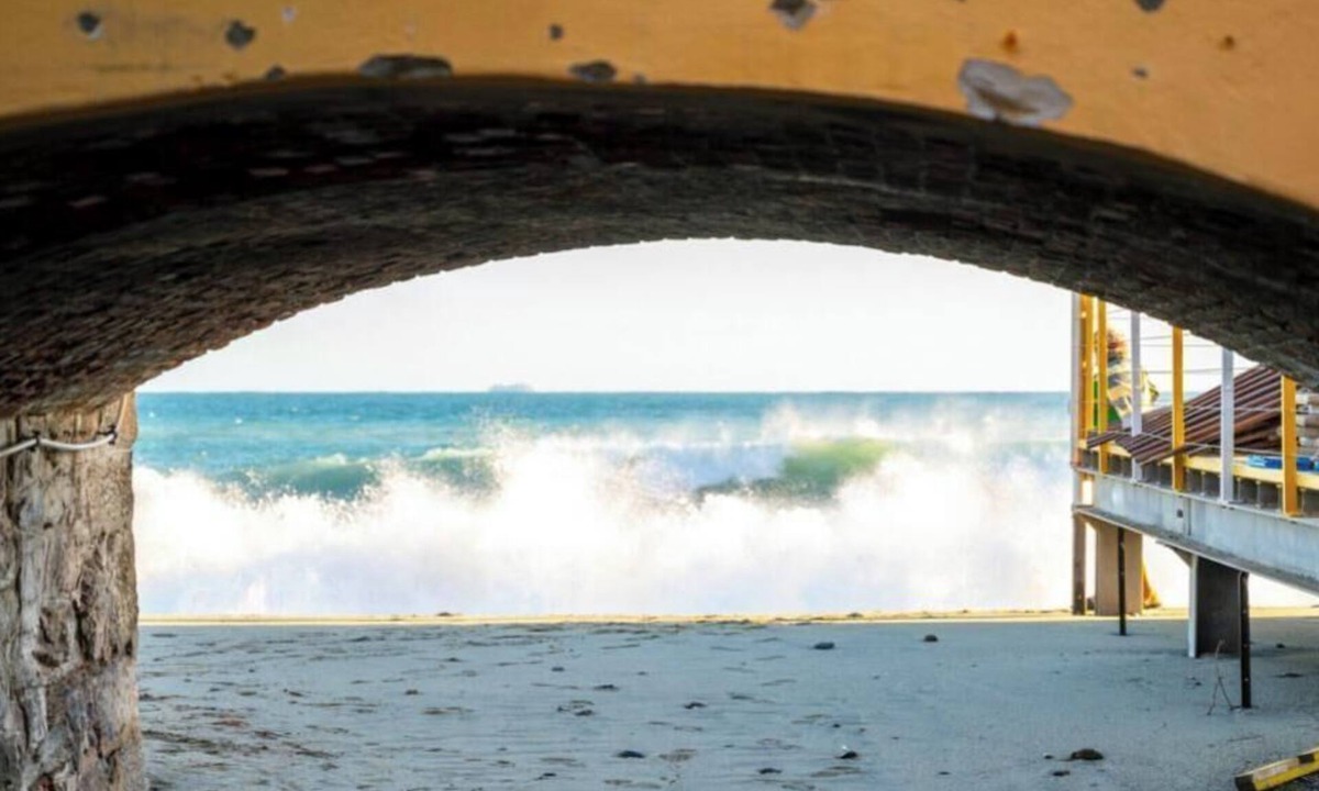 Albisola Superiore Apartment | [Free Garage] Beaches 5 min A/C Smart TV