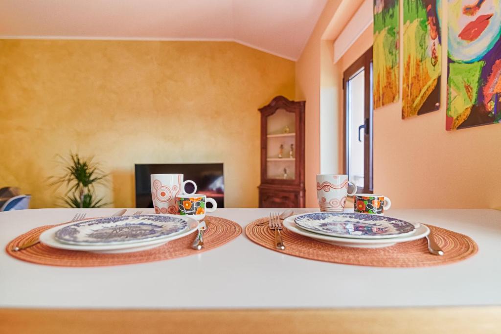 Roiano-Gretta-Barcola-Cologna-Scorcola Apartment | Frida Apartment nuovo luminoso con vista aperta e parcheggio economico vicino