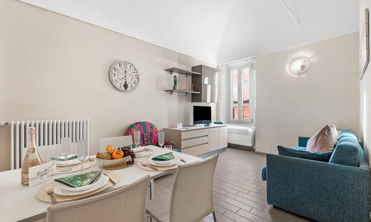Loano Apartment | Garibaldi - Loano Centre Apartment for 4, Loano, Italy