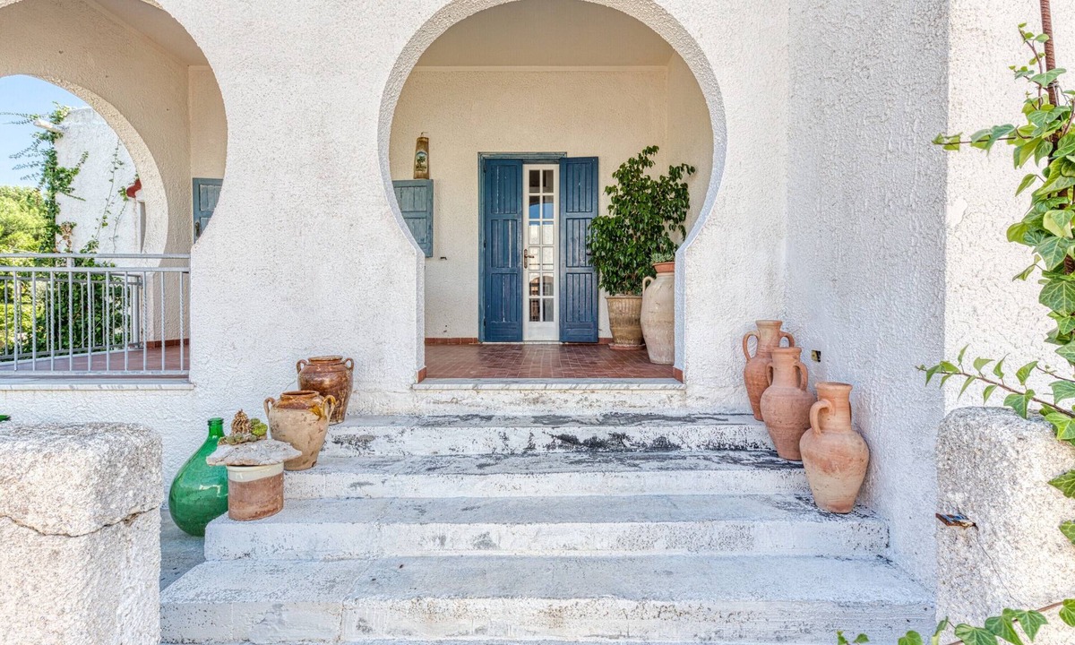 Torre Pali House | Girasole Apartment - Bright Stay near Torre Pali