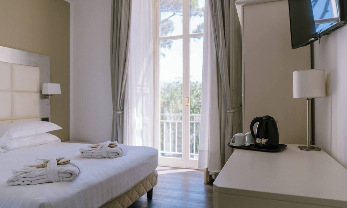 Castelvenere Hotel | Grand Hotel Telese