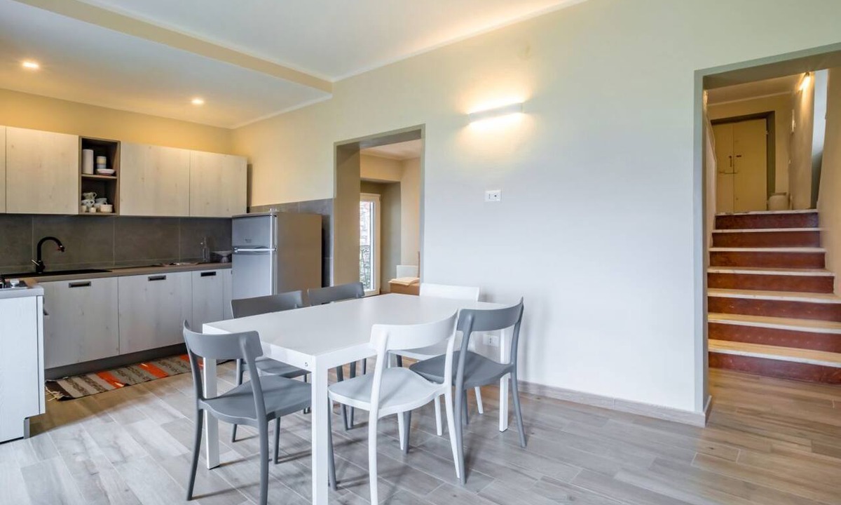Vezzano Ligure Apartment | GuestHost - Comfy & Roomy Apt - View on the Ligurian Hills!