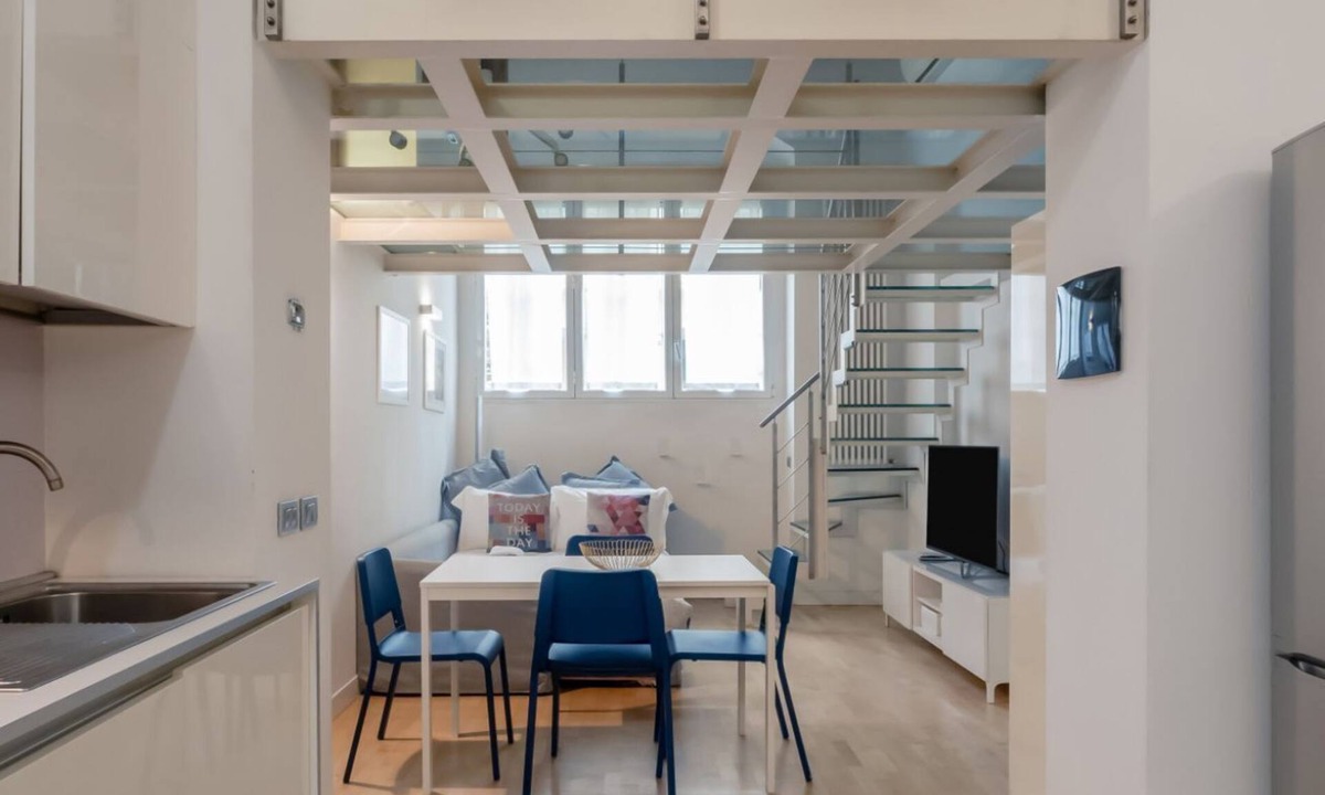 Chinatown Apartment | GuestHost - Simplon & Monumental Apartment