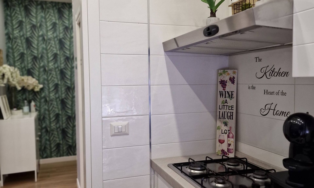 Quartiere XXVII Primavalle Apartment | Home K&Y Metro Cornelia. Two stops from the center of Rome