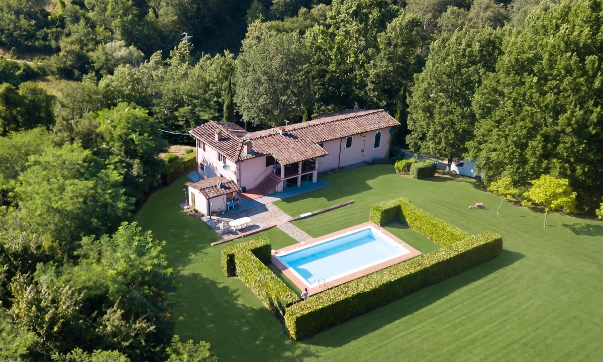 Borgo a Mozzano House | Home Romeo Private Pool House Surrounded by Nature, Borgo a Mozzano, Italy