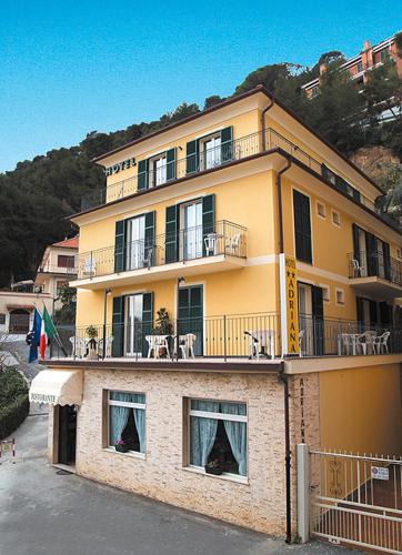 Laigueglia Hotel | Hotel Adriana
