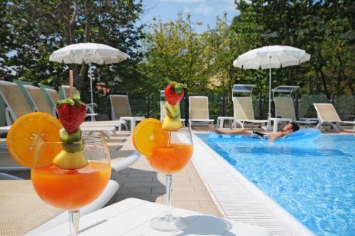 Villamarina Hotel | Hotel Prater
