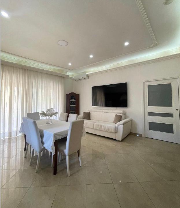Quartieri Spagnoli Apartment | House Marì