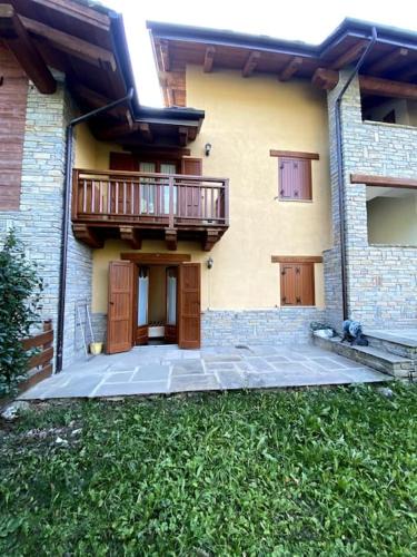 Oulx Apartment | Incantevole Appartamento con Giardino - Garage Privato e Free Wifi