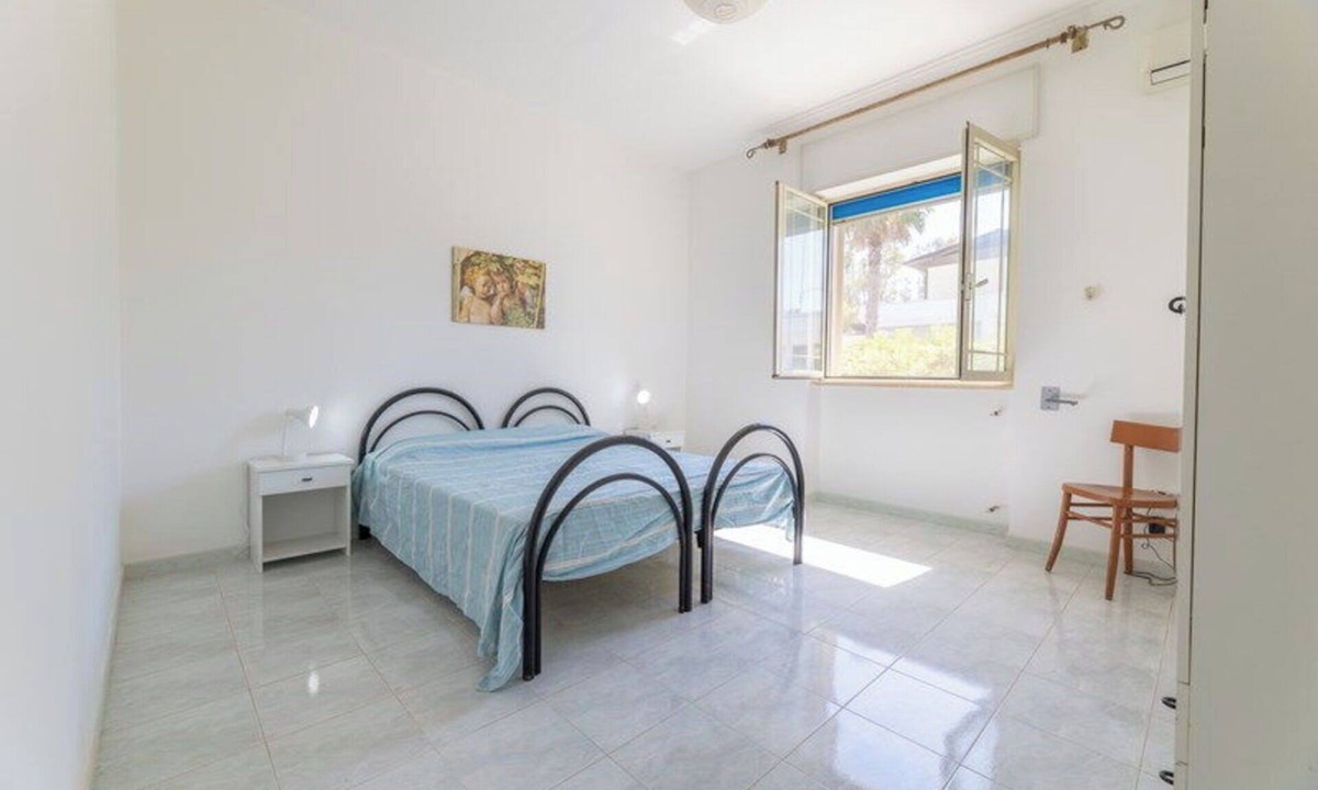 Marina di Mancaversa Villa | Stunning villa for 8 guests with A/C, TV, patio and pets allowed, close to Gallipoli