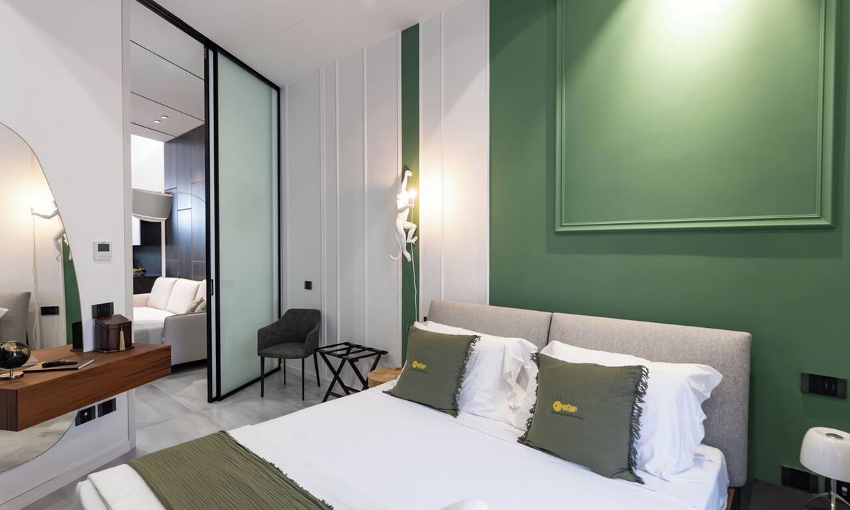 Centro Storico Apartment | Just three minutes from the Royal Palace of Caserta, Caserta Luxury Apartment awaits you