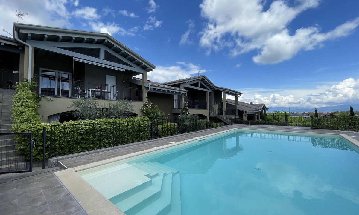 Broglie Apartment | La Bella Vita, new three-bedroom apartment with pool just minutes from Lake Garda.