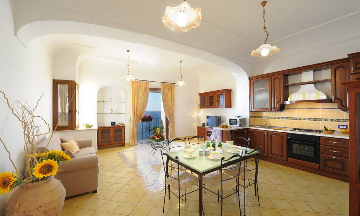 Arienzo House | La Sorgente del Sole
