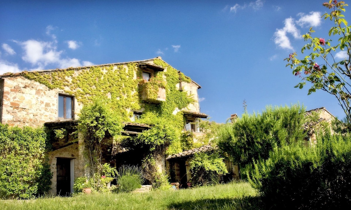 Castellina in Chianti House | Large Chianti Estate, Tuscany weddings, retreats, celebrations, workshops